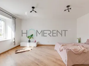 Pronájem bytu 1+1, Praha - Malešice, Bakalářská, 38 m2