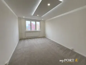 Pronájem bytu 3+1, Karlovy Vary, Severní, 84 m2