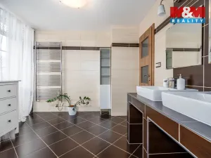 Prodej rodinného domu, Střezetice, 187 m2