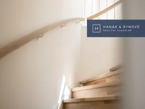 Prodej bytu 4+kk, Pohořelice, U Kasáren, 90 m2