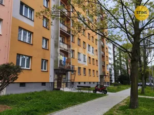 Prodej bytu 3+1, Ostrava, Aleše Hrdličky, 63 m2