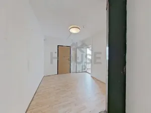 Prodej bytu 3+1, Praha - Stodůlky, U jezera, 91 m2