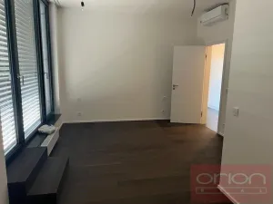 Pronájem bytu 3+kk, Praha - Smíchov, Grafická, 111 m2