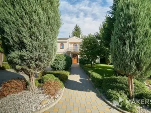 Pronájem vily, Praha - Nebušice, Nebušická, 254 m2