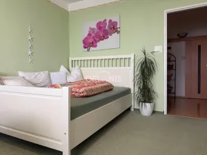 Prodej bytu 2+1, Chomutov, Bezručova, 63 m2