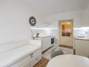 Pronájem bytu 1+1, Praha - Záběhlice, Záběhlická, 37 m2