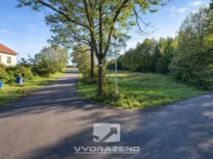 Prodej louky, Lomnice nad Popelkou, 640 m2