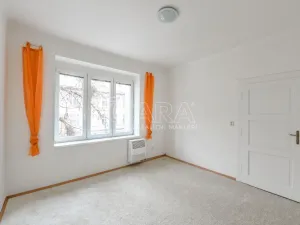 Pronájem bytu 2+kk, Praha - Dejvice, Zikova, 52 m2