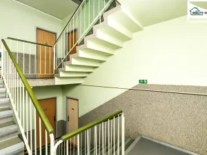 Prodej bytu 2+1, Cheb, 17. listopadu, 49 m2