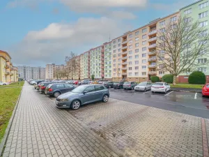 Pronájem bytu 2+1, Ostrov, Jungmannova, 61 m2