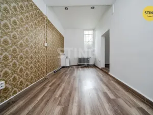 Prodej obchodního prostoru, Ostrava - Hošťálkovice, Hlavní, 950 m2