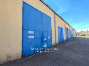 Pronájem skladu, Benešov, Čechova, 215 m2