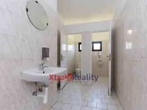 Prodej komerční nemovitosti, Modlany - Drahkov, 2300 m2