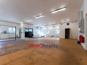 Prodej komerční nemovitosti, Modlany - Drahkov, 2300 m2