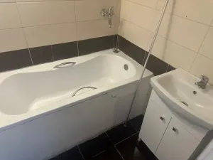 Prodej bytu 3+1, Kadaň, Husova, 66 m2