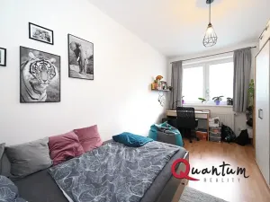 Pronájem bytu 2+kk, Praha - Řeporyje, Dělená, 56 m2