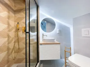 Prodej bytu 2+kk, Praha - Nové Město, Školská, 32 m2