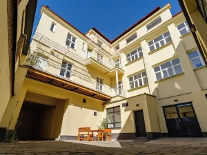 Prodej garážového stání, Brno, Fryčajova, 13 m2