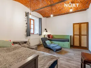 Prodej rodinného domu, Chrášťany, 560 m2