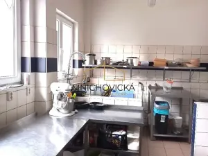 Prodej rodinného domu, Mnichovice, Masarykovo náměstí, 240 m2