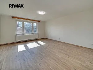 Pronájem bytu 1+1, Poděbrady, Puškinova, 43 m2