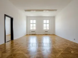 Pronájem kanceláře, České Budějovice - České Budějovice 1, nám. Přemysla Otakara II., 103 m2