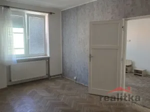 Pronájem bytu 2+1, Opava - Město, Ostrožná, 54 m2