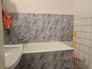 Pronájem bytu 2+1, Opava - Město, Ostrožná, 54 m2