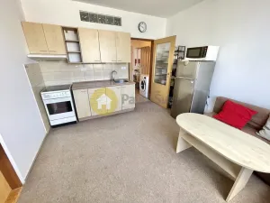 Pronájem bytu 2+kk, Strakonice - Strakonice II, Luční, 37 m2