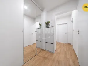 Prodej bytu 3+kk, Praha, Peroutkova, 59 m2