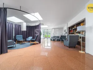 Prodej bytu 3+1, Praha, Peroutkova, 59 m2