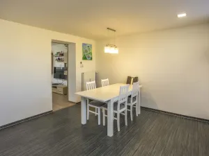 Prodej bytu 3+1, Pardubice - Zelené Předměstí, Čihákova, 138 m2