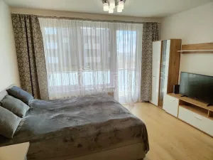 Pronájem bytu 1+kk, Praha - Stodůlky, náměstí Junkových, 32 m2