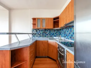 Pronájem bytu 3+kk, Praha - Bohnice, Hlivická, 72 m2