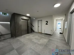 Pronájem bytu 1+kk, Jablonec nad Nisou - Kokonín, Krkonošská, 52 m2