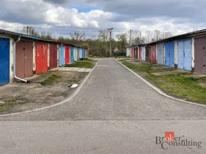 Prodej garáže, Břeclav - Poštorná, Hlavní, 18 m2