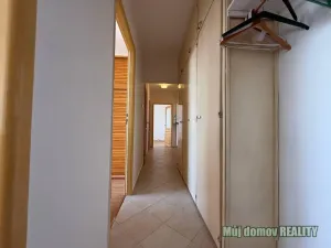 Pronájem bytu 3+1, Praha - Záběhlice, Hledíková, 75 m2