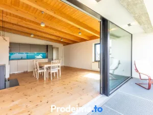 Prodej rodinného domu, Praha - Kobylisy, Třeboradická, 150 m2