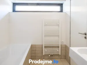 Prodej rodinného domu, Praha - Kobylisy, Třeboradická, 150 m2