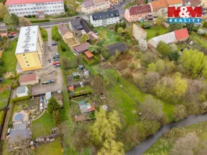 Prodej zahrady, Hostomice, Školní náměstí, 1050 m2