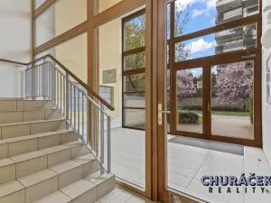 Prodej bytu 3+kk, Praha - Hrdlořezy, V třešňovce, 97 m2