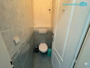 Pronájem bytu 3+1, Mariánské Lázně - Úšovice, Česká, 90 m2