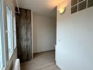 Pronájem bytu 1+1, Cheb, Májová, 42 m2