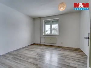 Prodej bytu 3+1, Město Touškov, Partyzánská, 81 m2