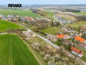 Prodej pozemku pro bydlení, Slaný, 778 m2