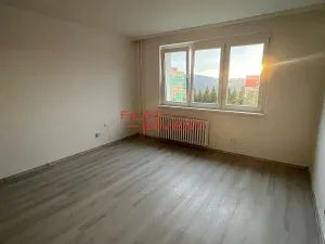 Pronájem bytu 1+kk, Tanvald, U Školky, 30 m2