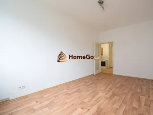 Pronájem bytu 2+1, Praha - Nusle, U gymnázia, 53 m2