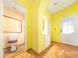 Pronájem bytu 2+1, Karlovy Vary, Vítězná, 70 m2