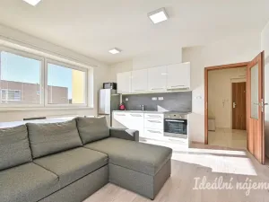 Prodej bytu 2+kk, Brno - Žebětín, Křepelčí, 48 m2