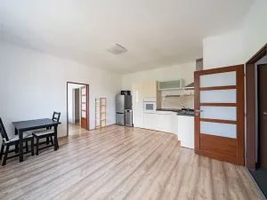 Pronájem bytu 2+kk, Praha - Veleslavín, Evropská, 46 m2